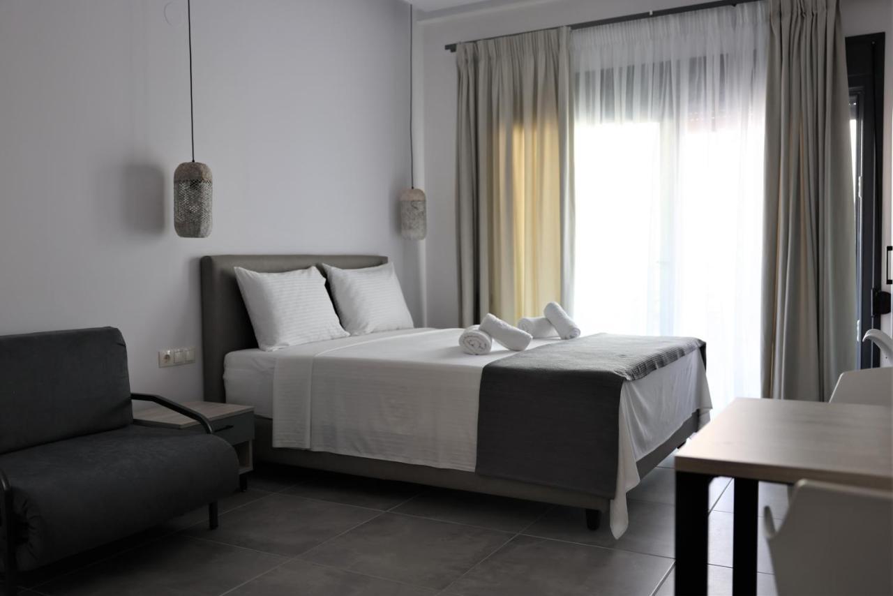 Nautico Rooms Keramoti  Exterior photo